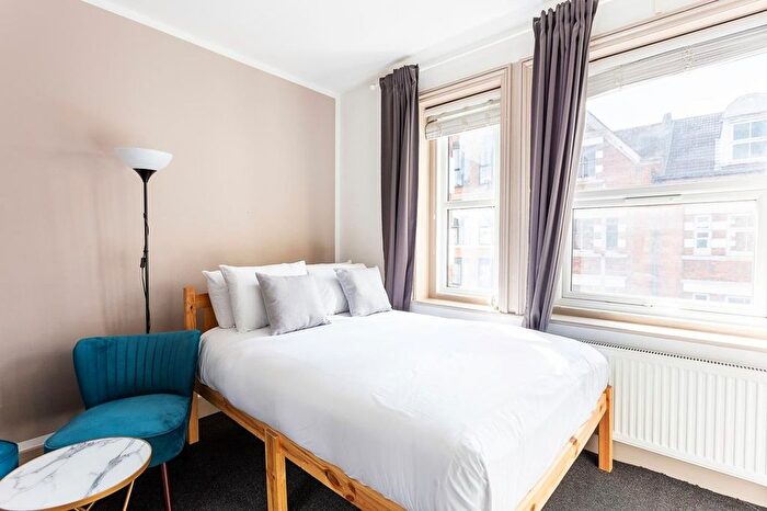 1 Bedroom Studio To Rent In Bond Street, London, W5