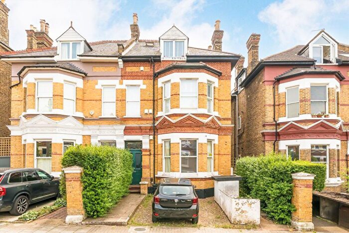 1 Bedroom Flat For Sale In Tierney Road, Streatham Hill, SW2