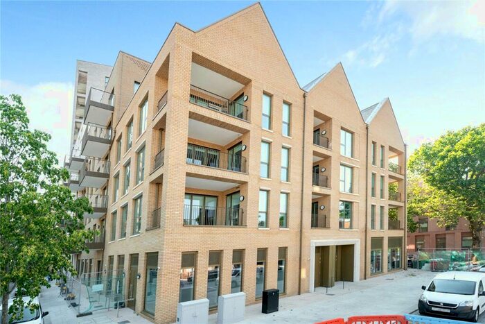 3 Bedroom Apartment To Rent In Dawes Street, London, SE17