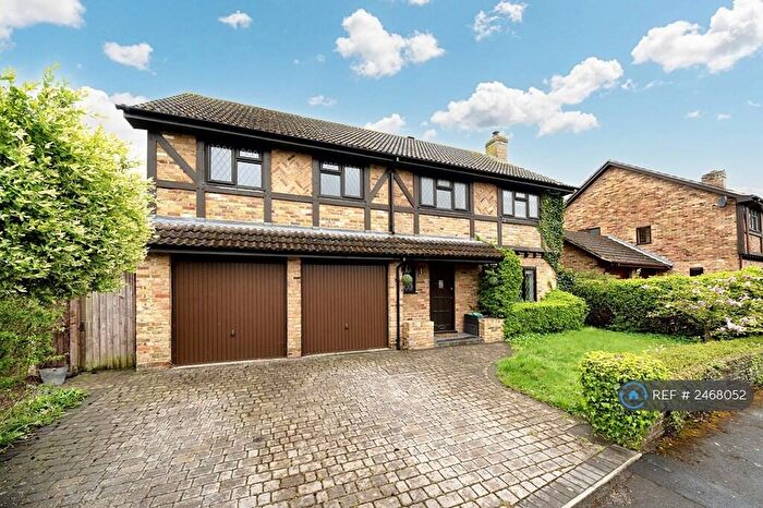 5 Bedroom Detached House To Rent In Thomas Lane, Finchampstead, Wokingham, RG40
