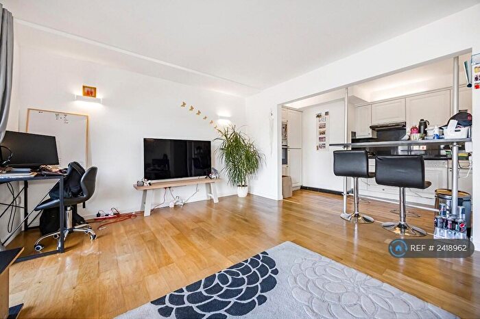 1 Bedroom Flat To Rent In Narrow Street, London, E14