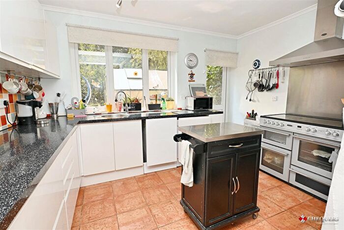 4 Bedroom Semi-Detached House For Sale In Hazelwood Close, Basingstoke, RG23