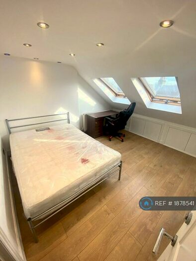 6 Bedroom Terraced House To Rent In Farmer Road, London, E10