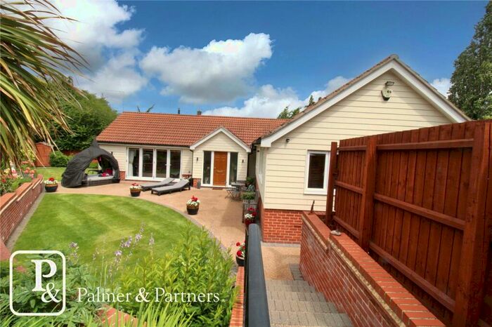 3 Bedroom Bungalow For Sale In Redwold Close, Martlesham, Woodbridge, Suffolk, IP12