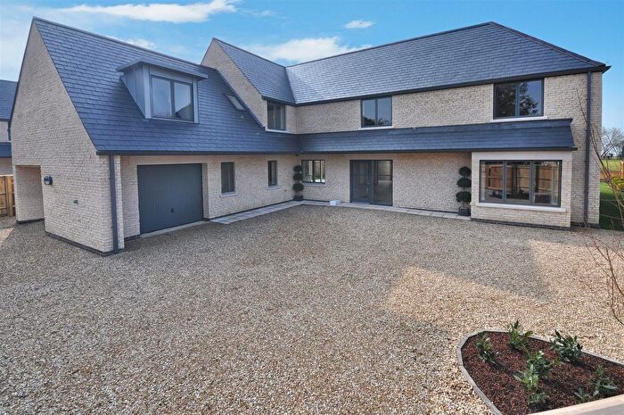 6 Bedroom Detached House To Rent In Eaton Road, Appleton, Abingdon, OX13