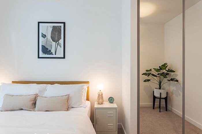 1 Bedroom Apartment To Rent In One Bedroom Apartment, The Almere, Avebury Boulevard, Milton Keynes, Buckinghamshire, MK9