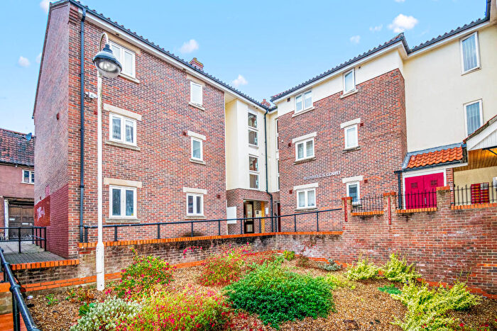 1 Bedroom Flat For Sale In Murrell's Court, King Street, Norwich, NR1