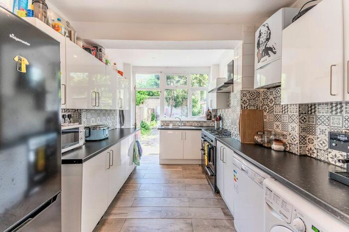 6 Bedroom Property To Rent In Silver Crescent, Chiswick, London, W4