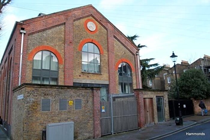 1 Bedroom Flat To Rent In Arnold Road, London, E3