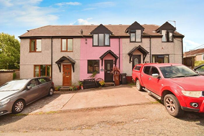 1 Bedroom Terraced House For Sale In Treby Terrace, Plymouth, PL7