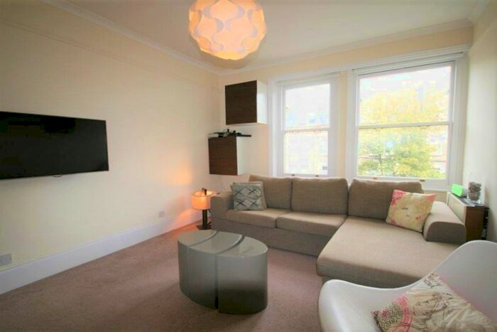1 Bedroom Flat To Rent In Glazbury Road, London, W14