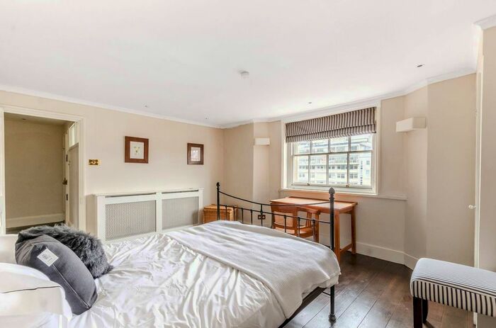2 Bedroom Flat To Rent In Kings Road, Chelsea, London, SW3