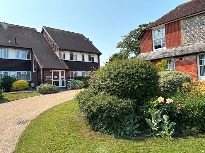 2 Bedroom Flat For Sale In Vicarage Close, Ringmer, Lewes, East Sussex, BN8