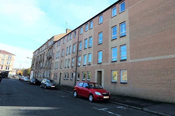 2 Bedroom Flat To Rent In Dover Street, Glasgow, City Of Glasgow, G3