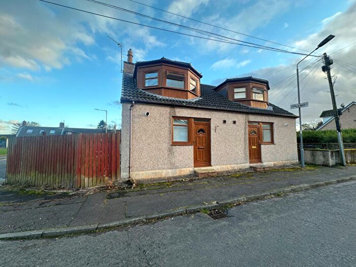 2 Bedroom Semi Detached House To Rent In Kirk Street, Stonehouse, ML9