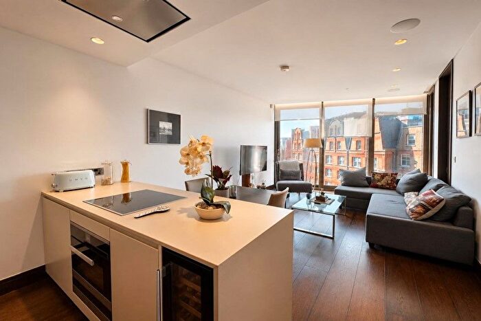 1 Bedroom Flat To Rent In Kings Gate Walk, London, SW1E