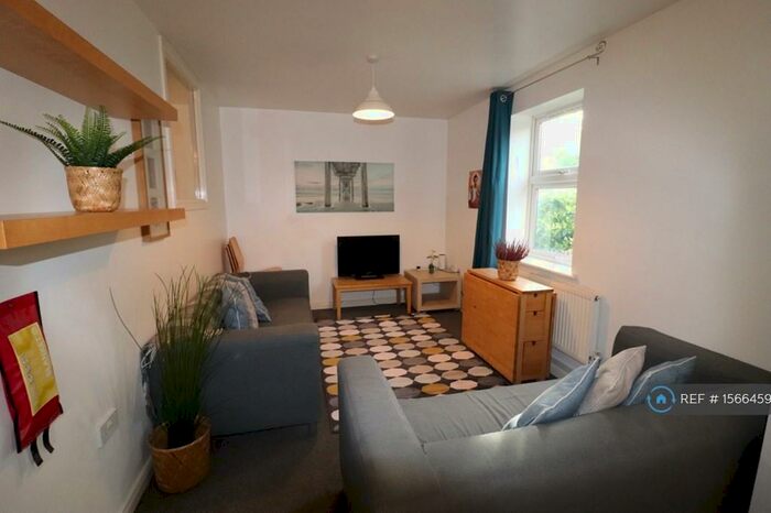 4 Bedroom Flat To Rent In Havelock Street, Loughborough, LE11