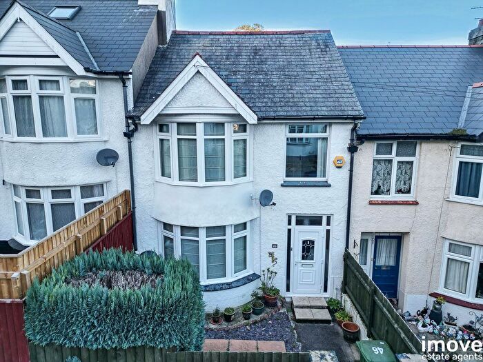 4 Bedroom Maisonette For Sale In Clifton Grove, Paignton, TQ3