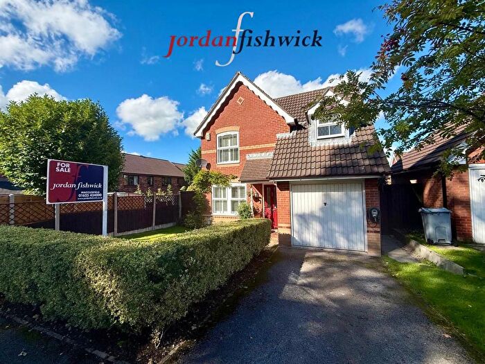 3 Bedroom Detached House For Sale In Sandwich Drive, Tytherington, Macclesfield, SK10