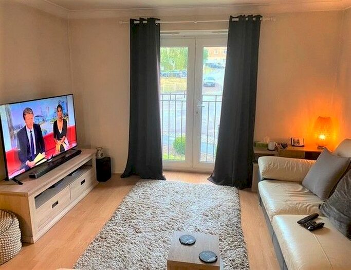 2 Bedroom Flat To Rent In Ambleside, Purfleet, RM19