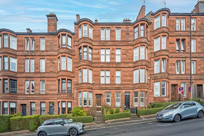 1 Bedroom Flat For Sale In Thornwood Avenue, Thornwood, G11