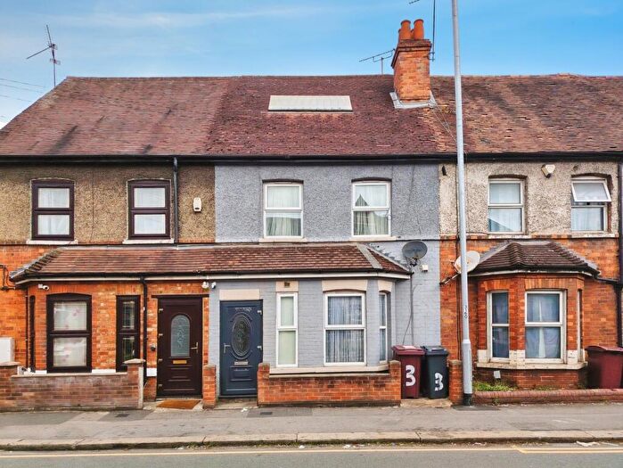 3 Bedroom Terraced House For Sale In Beresford Road, Reading, Berkshire, RG30