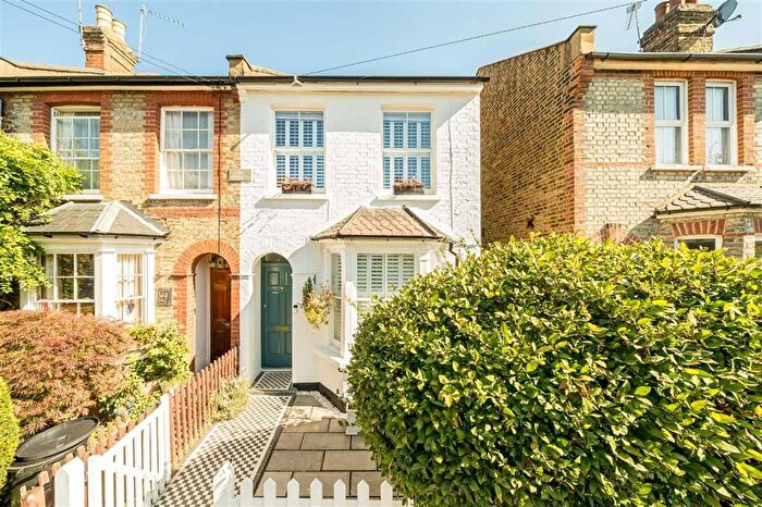 3 Bedroom Property For Sale In Wick Road, Teddington, TW11