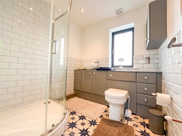 5 Bedroom Detached House For Sale In Woodholme, Kirby Lane, Leicester., LE9