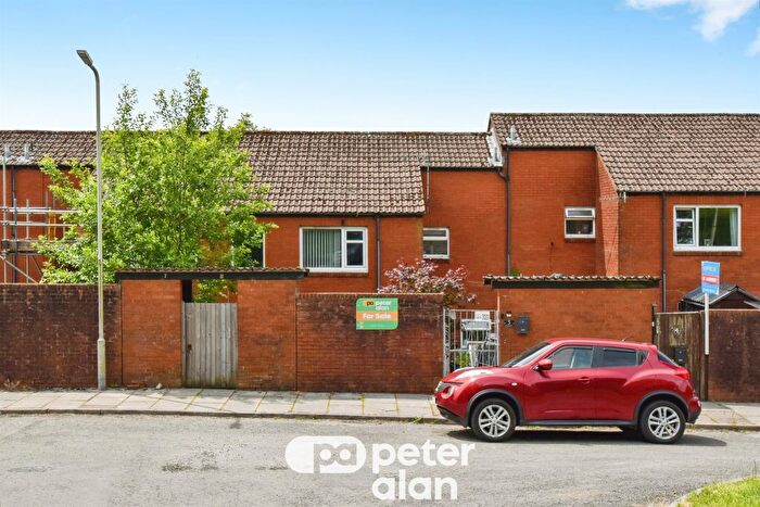 1 Bedroom Flat For Sale In Pant-Yr-Eos, Aberdare, CF44