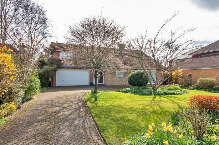 3 Bedroom Detached House For Sale In Stack Lane, Hartley, Longfield, Kent, DA3