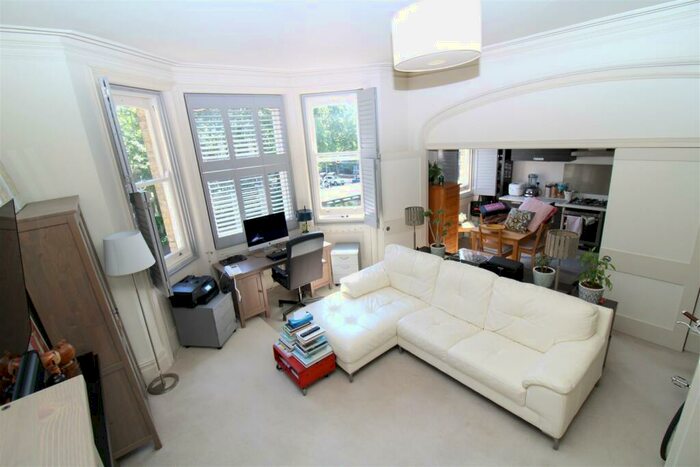 1 Bedroom Flat To Rent In Cromwell Road, Hove, BN3
