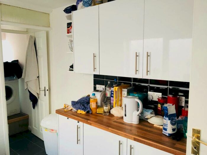 4 Bedroom House To Rent In Fitzroy Street, Cathays, Cardiff, CF24