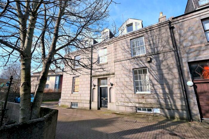 1 Bedroom Flat To Rent In Hutcheon Street, City Centre, Aberdeen, AB25