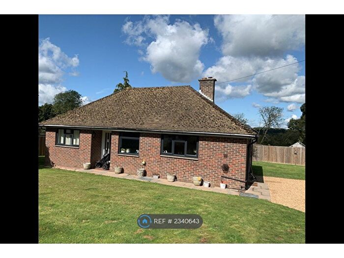 2 Bedroom Bungalow To Rent In High Street, Blackboys, Uckfield, TN22