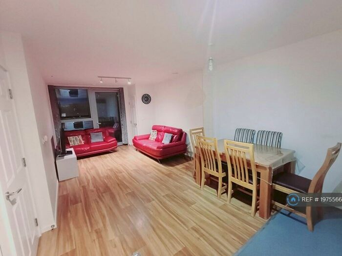 2 Bedroom Flat To Rent In Mar House, London, NW9