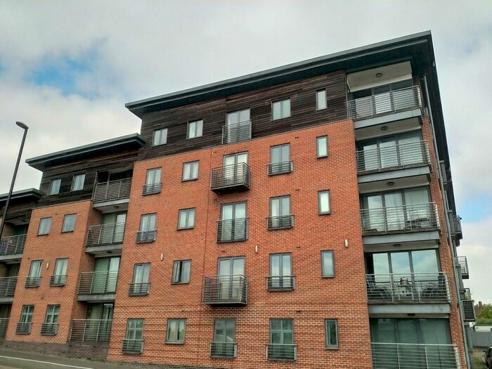 1 Bedroom Flat To Rent In Wolverhampton Street, Walsall, WS2