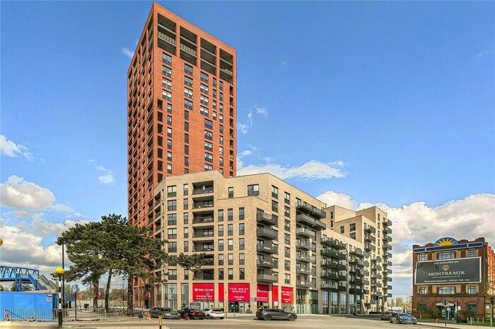 1 Bedroom Flat To Rent In Merrick Road, Southall, UB2