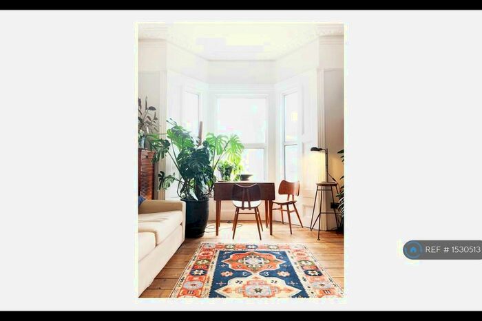 1 Bedroom Flat To Rent In Mosslea Road, London, SE20