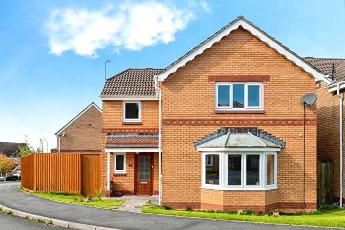 4 Bedroom Detached House For Sale In Clos Bryn Haul, Llwynhendy, Llanelli, Carmarthenshire, SA14