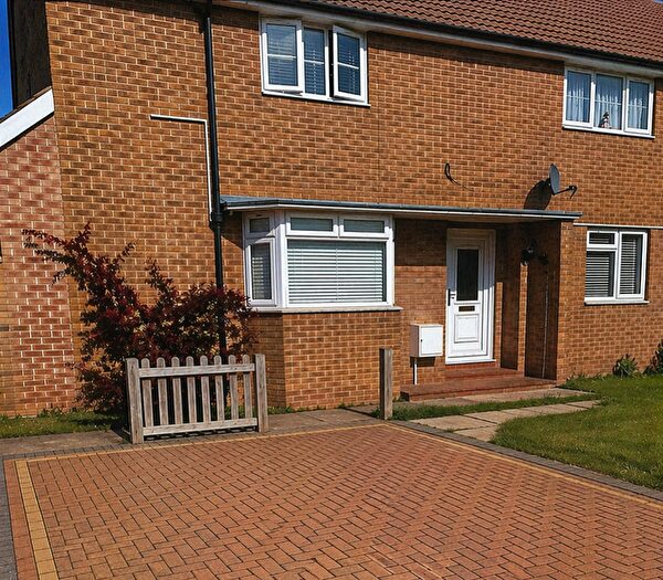 2 Bedroom Flat To Rent In Earlham Grove, Weston-Super-Mare, BS23