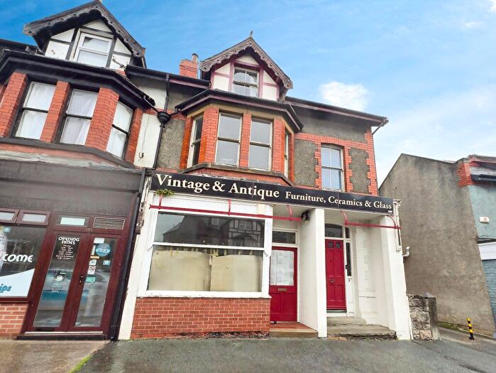 Property For Sale In Ground Floor Shop, Conway Road, Colwyn Bay, LL29