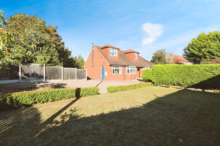 5 Bedroom Detached Bungalow For Sale In Worksop Road, Woodsetts, Worksop, S81