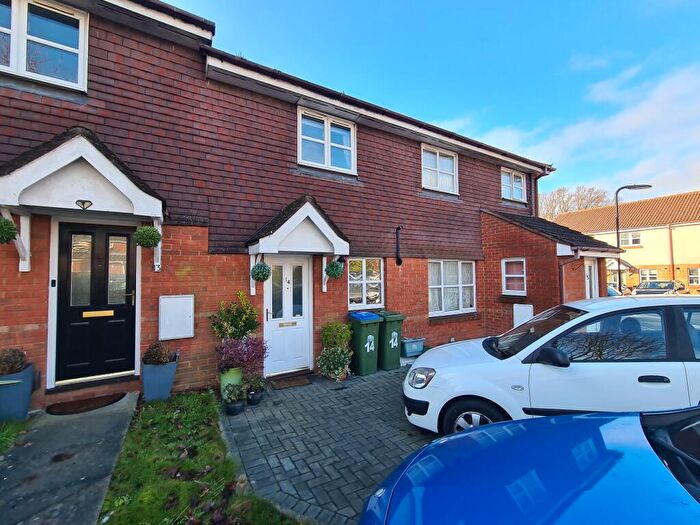 2 Bedroom Terraced House To Rent In Vokes Close, Sholing, SO19