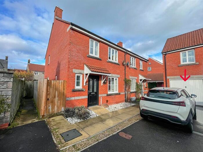 3 Bedroom Semi Detached House For Sale In Stroud Way, Weston-Super-Mare, BS24