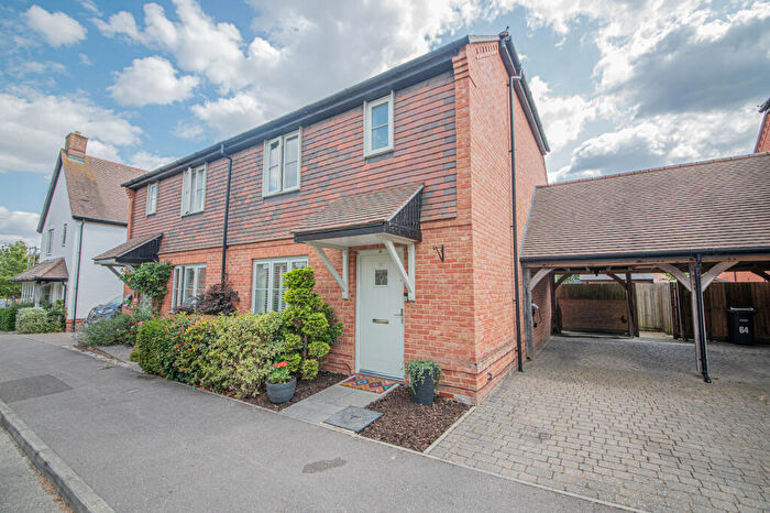 3 Bedroom Semi Detached House For Sale In Pembers Hill Drive, Fair Oak, Eastleigh, SO50