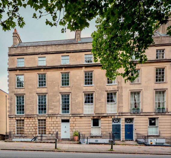2 Bedroom Apartment To Rent In Rochfort Place, Bath, BA2