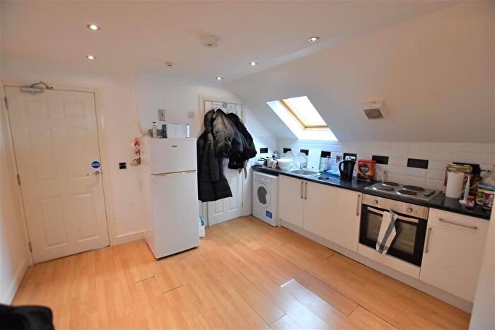 1 Bedroom Apartment To Rent In York Road, Leicester, LE1