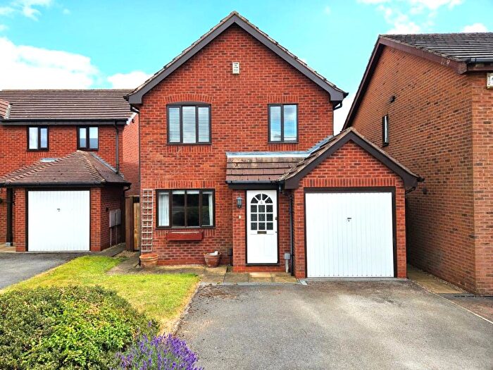 3 Bedroom Detached House To Rent In Patterdale Close, Gamston, Nottingham, Nottinghamshire, NG2