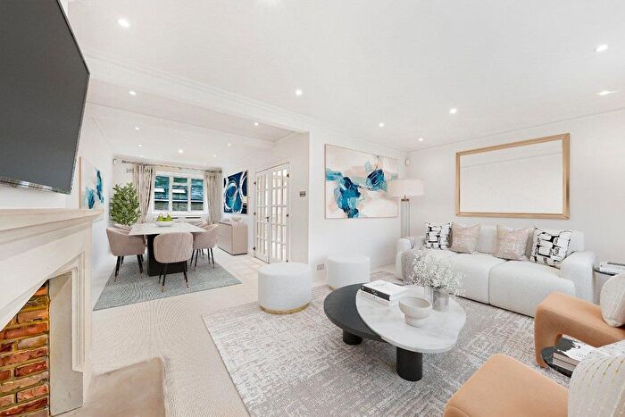 4 Bedroom Property To Rent In Warwick Avenue, Little Venice, W9