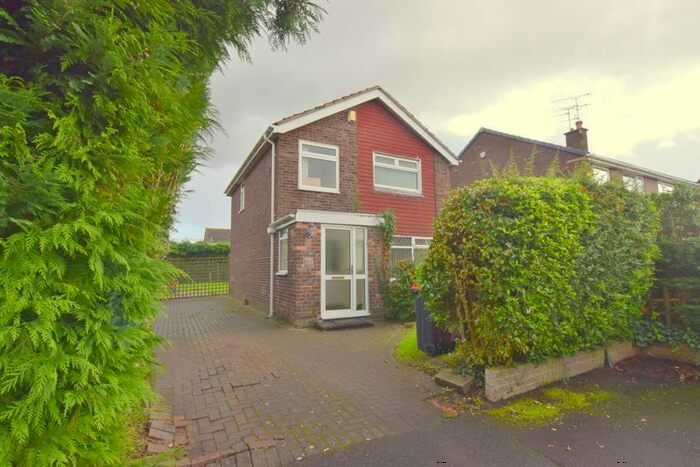 3 Bedroom Detached House To Rent In Roman Drive, Blacon, Chester, CH1